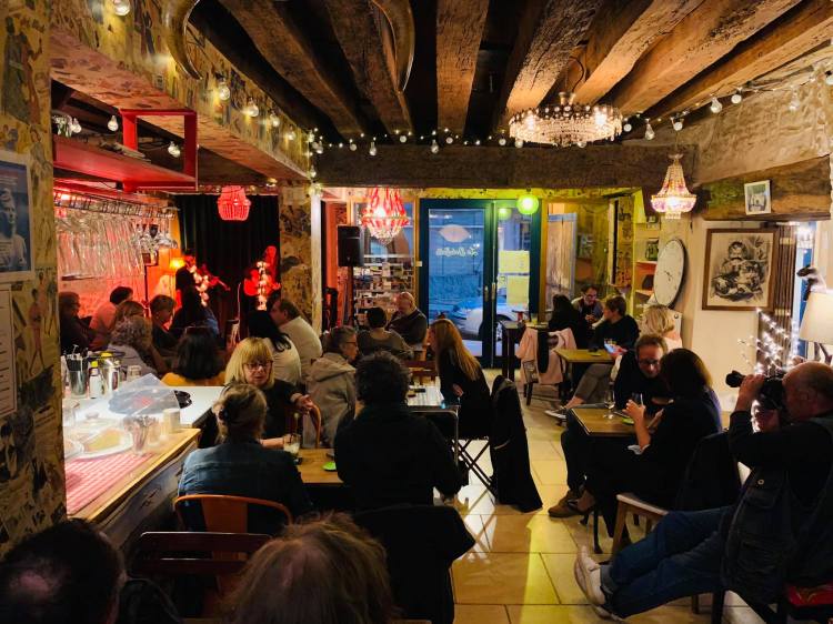 Restaurant/Bar musical Com Chez Nous, La Charité sur Loire